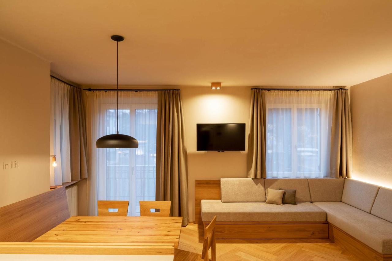 Ladurner Suites Merano Bagian luar foto